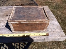 Antique Robinson's 37 Maysville Kentucky Wooden Cigar Box picture