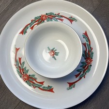 Vintage Tienshan Poinsettia and Ribbons Chip & Dip Set w/ Box Christmas Party picture