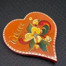 Vintage Ukrainian Wooden Wall Plaque Welcome Heart Shaped Decorative Folk Art picture