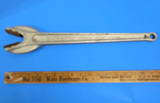 Vintage Schick Quick Grip Pipe Wrench 1-1/4