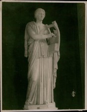 GA73 1920s Original Photo ERATO HOLDING CITHARA Beautiful Classic Marble Statue picture