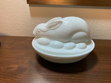 VTG WESTMORLAND WHITE MILKGLASS EASTER EGG AND BUNNY TRINKET DISH picture