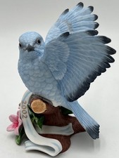 Lenox 2002 Bluebird Figurine Porcelain Annual Garden Bird Limited Edition picture