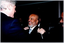 Bill Clinton & Berry Gordy Historic Handshake 8x13 Glossy Photo picture