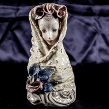 VINTAGE 1940's Madonna Woman Figuerine Porcelain Bust Sculpture Hand Painted picture