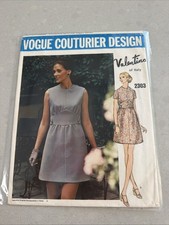 Vogue 2303 Size 10 Vogue Couturier Valentino Of Italy Uncut Includes Label picture