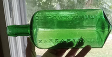 1880s BEAUTIFUL EMERALD GREEN DR.TOWNSEND'S SARSAPARILLA ALBANY,NY BOLD EMB NICE picture