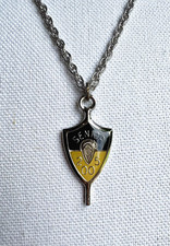 Vintage 2005 Jostens School Senior Shield Silver Tone Charm Necklace Signed KAH picture