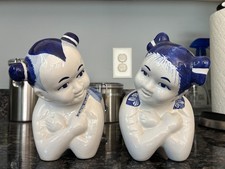 STUNNING Blue/White Chinese Porcelain Figurines picture