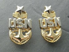 NAVY CHIEF SENIOR PETTY OFFICER LAPEL PIN SET OF TWO PINS 1.1 INCHES picture