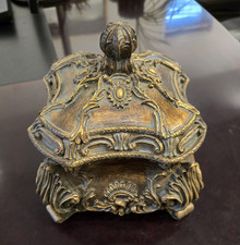 Ornate Vintage-Style Gold/Bronze Tone Trinket Box with Lid picture