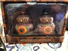 Johanna Parker OWLS w/ Sunflowers Salt & Pepper Shaker Set  -- NIB picture