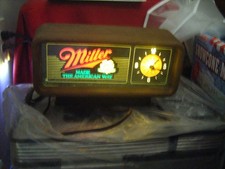 Vintage 1985 Miller Beer Lighted Clock  bar counter , Bar Sign Working picture