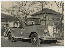 Chicago Tribune 1948 Chicago Fire Department Pumper Photograph 10x7 w/COA J9320 picture