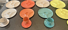 Vintage MCM Plastic Pates and cups:Arvin, Regal Line, and Colonial Plastics picture