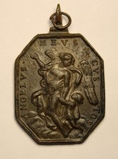Religious medal Lot 49 picture