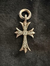 CHROME HEARTS Tiny CH Cross After Pave Diamond picture